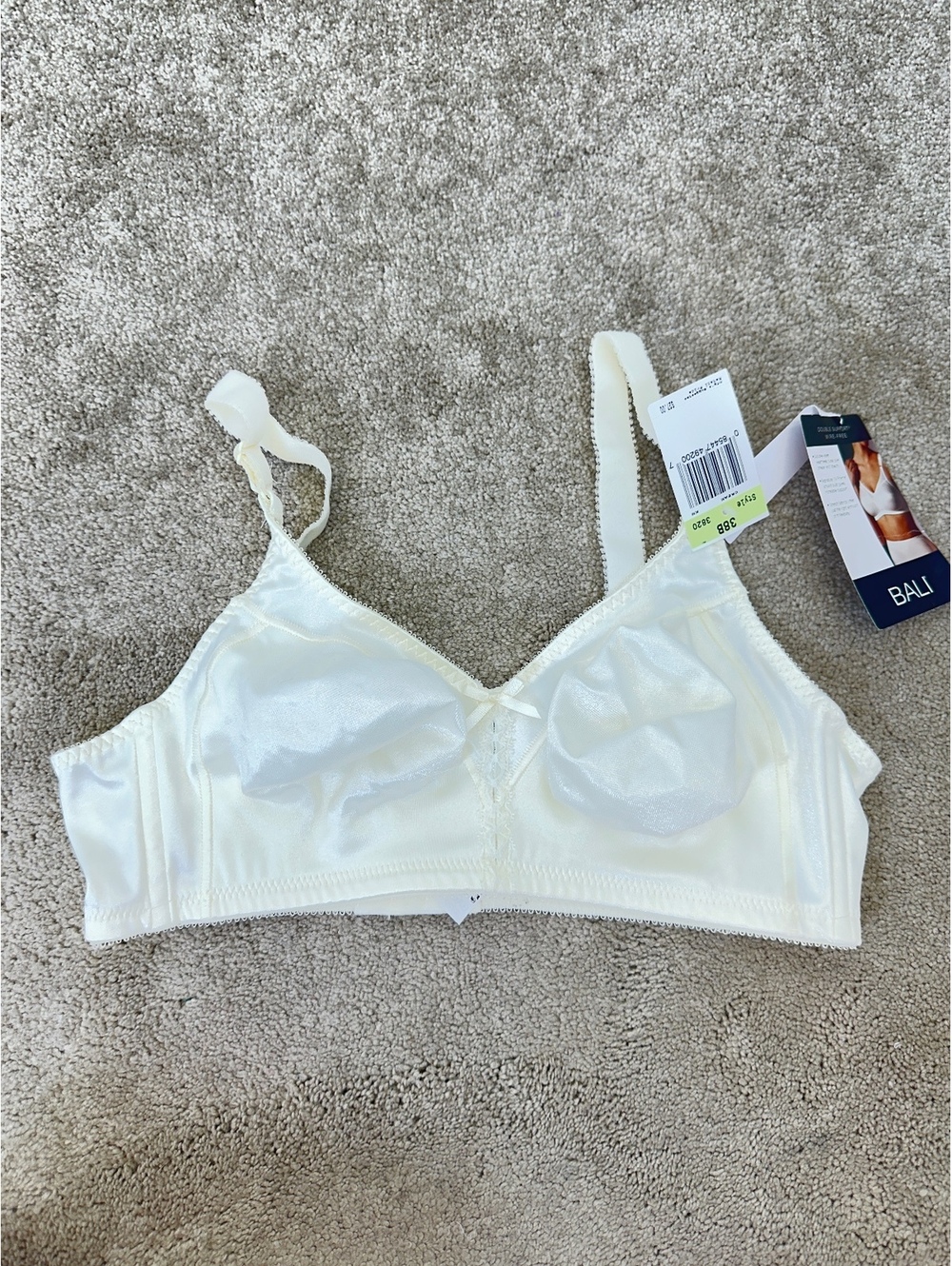 New Bali Bra 38B Wire Free Adjustable Strap Hook & Eye Back Double Support